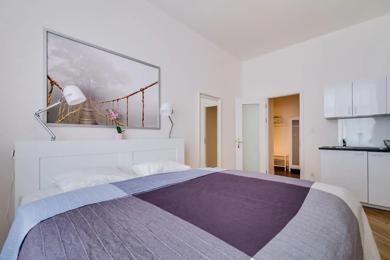 Apartment Simackova Praga